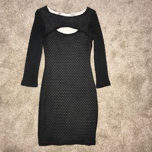 Little black dress🔥